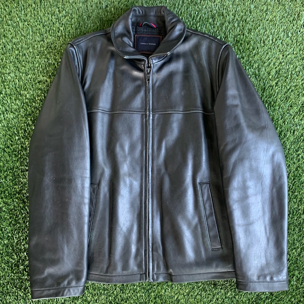 🇺🇸Tommy Hilfiger Black Leather Jacket